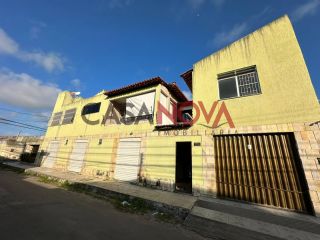 Casa Duplex de Esquina com 3 pontos comerciais embaixo no Bairro Aeroporto