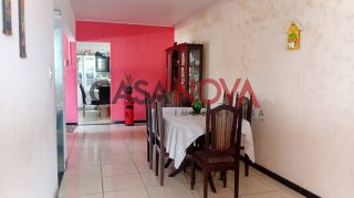 Vendo ou Troca Casa na Avenida no Conjunto Bugio com 2 pontos comerciais embaixo.