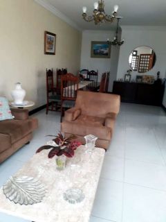 Casa em São José  -  Aracaju
