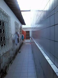 Casa em São José  -  Aracaju