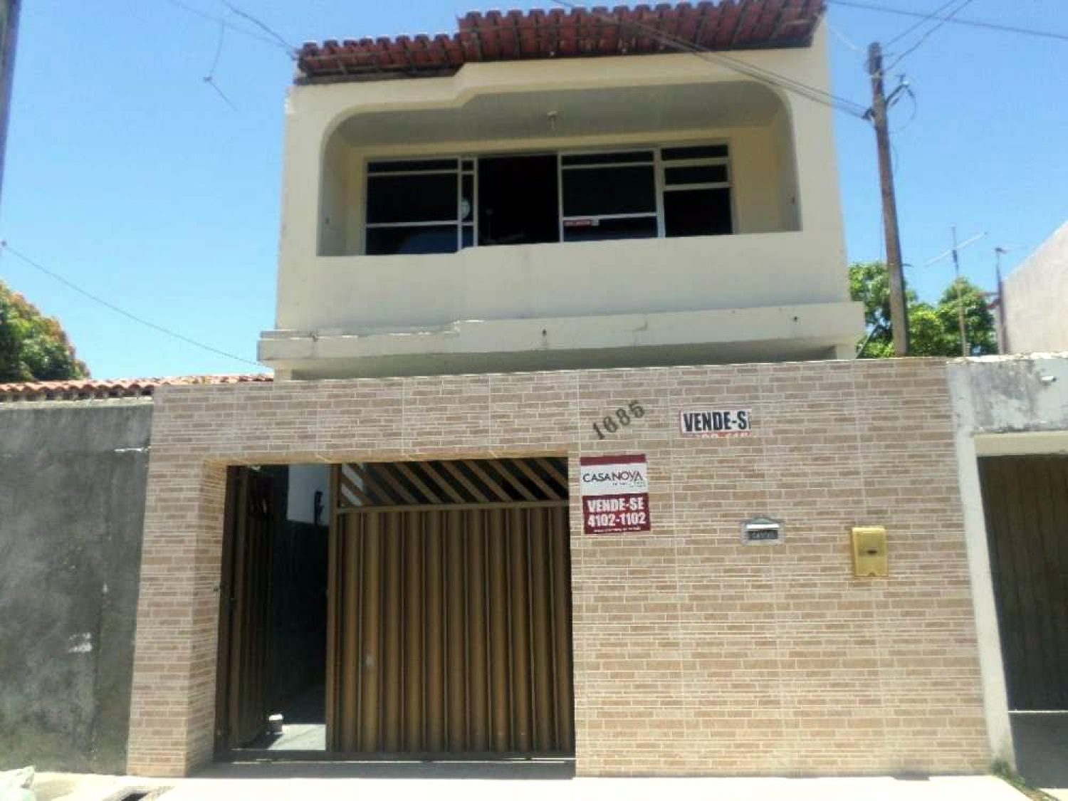 Casa Duplex na Coroa do Meio com 4/4, sendo 1 semi-suíte