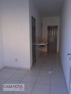 Predio com 10 apartamentos tipo kitnet na UFS