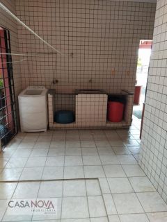 Casa Ampla a poucos metros da Praia com Piscina na Atalaia