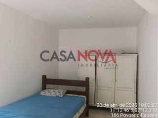 Casa de 3 Pavimentos na Caueira com 7/4