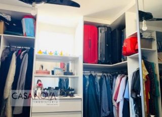 Oportunidade: Casa em Condominio com 4/4, sendo 3 suítes na Aruana