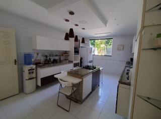 Excelente Oportunidade! Casa na Atalaia em ótima localização com 3/4, sendo 2 suítes