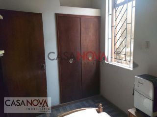 Casa no Centro com 5/4 excelente para comercio