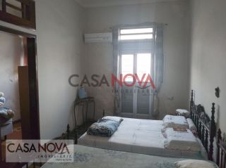 Casa no Centro com 5/4 excelente para comercio