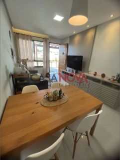 CASA EM CONDOMÍNIO FECHADO COM 2/4 SENDO 1 SUÍTE