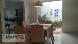 Casa com 5/4 sendo 2 suítes na Farolândia