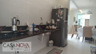 Casa com 5/4 sendo 2 suítes na Farolândia