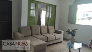 Casa com 5/4 sendo 2 suítes na Farolândia