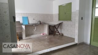 Casa com 5/4 sendo 2 suítes na Farolândia