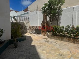 Apartamento em boa localização na Atalaia com 3/4, sendo 1 suíte.