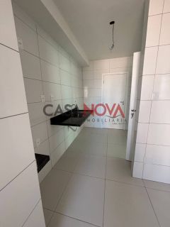 APARTAMENTO NA FAROLÂNDIA COM 2/4 SENDO 2 SUÍTES