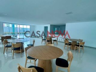 APARTAMENTO NA FAROLÂNDIA COM 2/4 SENDO 2 SUÍTES