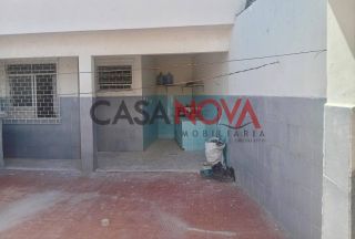 Casa Para Alugar com 4/4 sendo 1 suíte no Pereira Lobo