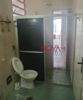 Casa Para Alugar com 4/4 sendo 1 suíte no Pereira Lobo