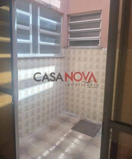 Casa Para Alugar com 4/4 sendo 1 suíte no Pereira Lobo