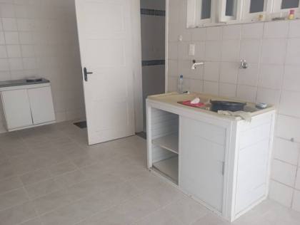 Casa com 5/4, sendo 2 suites master e piscina na Coroa do Meio