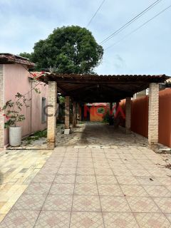 Casa 2/4 com piscina, área gourmet e energia solar na Coroa do Meio