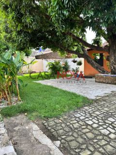 Casa 2/4 com piscina, área gourmet e energia solar na Coroa do Meio