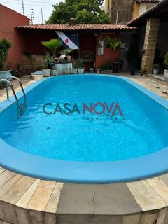 Casa 2/4 com piscina, área gourmet e energia solar na Coroa do Meio