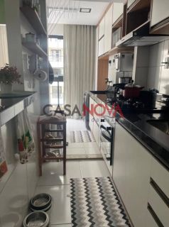Apartamento com 2/4 na Farolândia