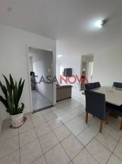 Apartamento com 2/ no Luzia