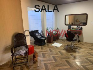 Casa com 2/4 na Caueira