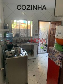 Casa com 2/4 na Caueira