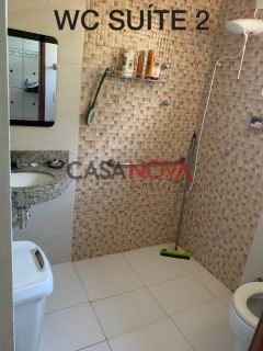 Casa com 2/4 na Caueira