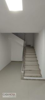 Excelente casa duplex em ótima localização na Atalaia