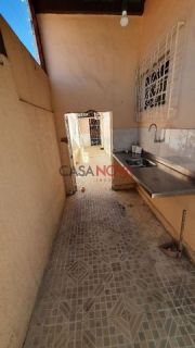 Oportunidade de Investimento-Casa de esquina no Bairro Farolândia com 400m² -