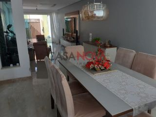 Casa Reformada na Aruana em boa localização com 3/4, sendo 1 suíte