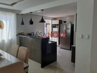 Casa Reformada na Aruana em boa localização com 3/4, sendo 1 suíte
