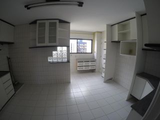 Oportunidade!! Cobertura duplex com piscina privativa.