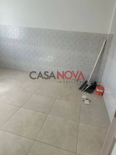 Casa com 4/4 no bairro Suíssa