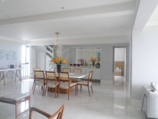 Cobertura triplex mobiliada,VISTA MAR, em Avenida Beira Mar