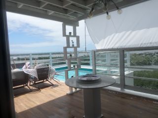 Cobertura triplex mobiliada,VISTA MAR, em Avenida Beira Mar