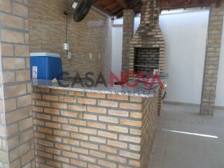 Casa Térrea de esquina em ótima localização na Coroa do meio
