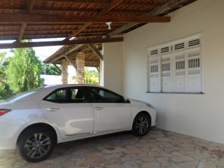 Vendo ou Troca Casa Térrea de esquina na Coroa do meio em ótima localização