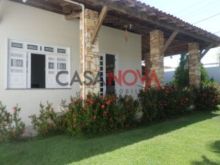 Casa Térrea de esquina em ótima localização na Coroa do meio