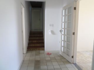 Vendo ou Troca Casa Térrea de esquina na Coroa do meio em ótima localização