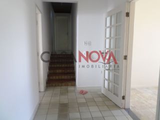 Casa Térrea de esquina em ótima localização na Coroa do meio