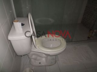 Casa Térrea de esquina em ótima localização na Coroa do meio