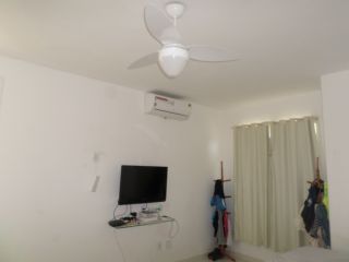 Vendo ou Troca Casa Térrea de esquina na Coroa do meio em ótima localização