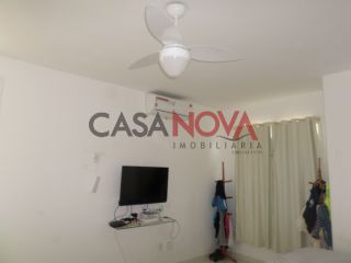 Casa Térrea de esquina em ótima localização na Coroa do meio