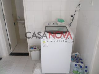 Casa Térrea de esquina em ótima localização na Coroa do meio