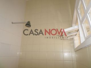 Casa Térrea de esquina em ótima localização na Coroa do meio